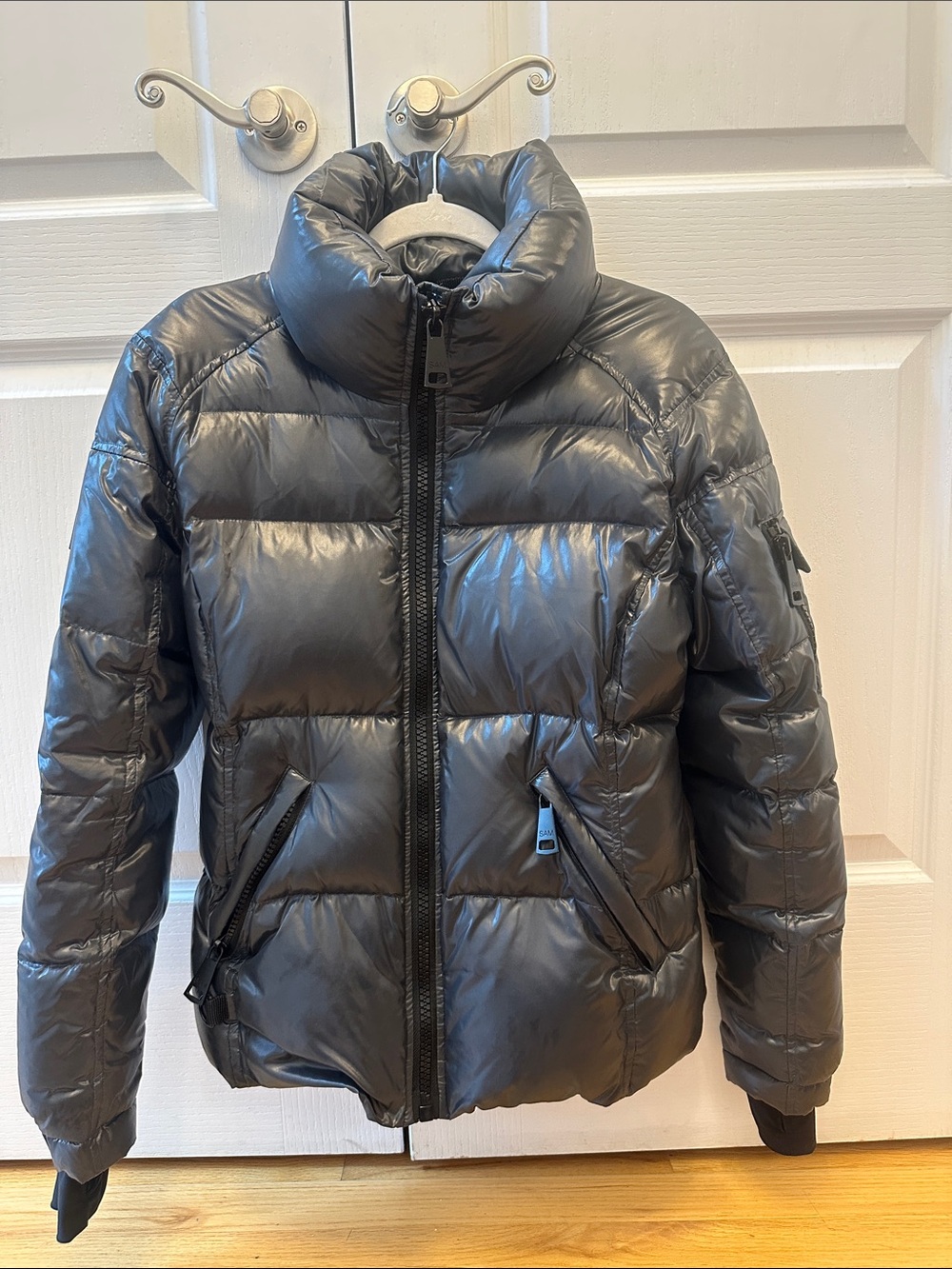 SAM. Women's Shiny Charcoal Puffer Jacket